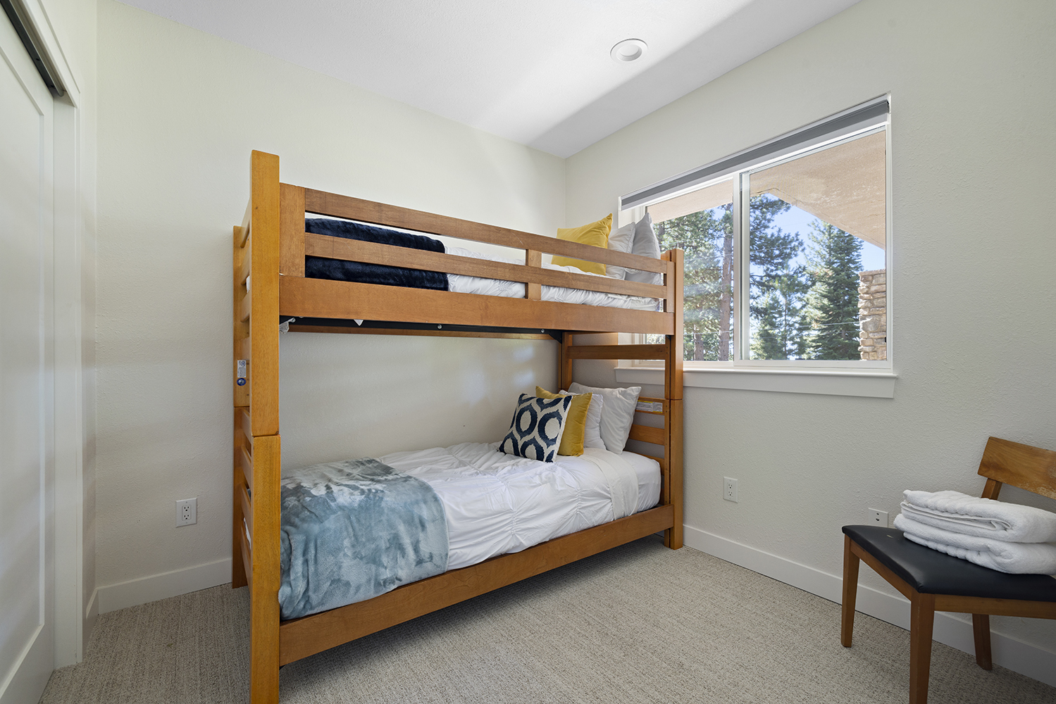 Bedroom 3 – Twin XL bunks